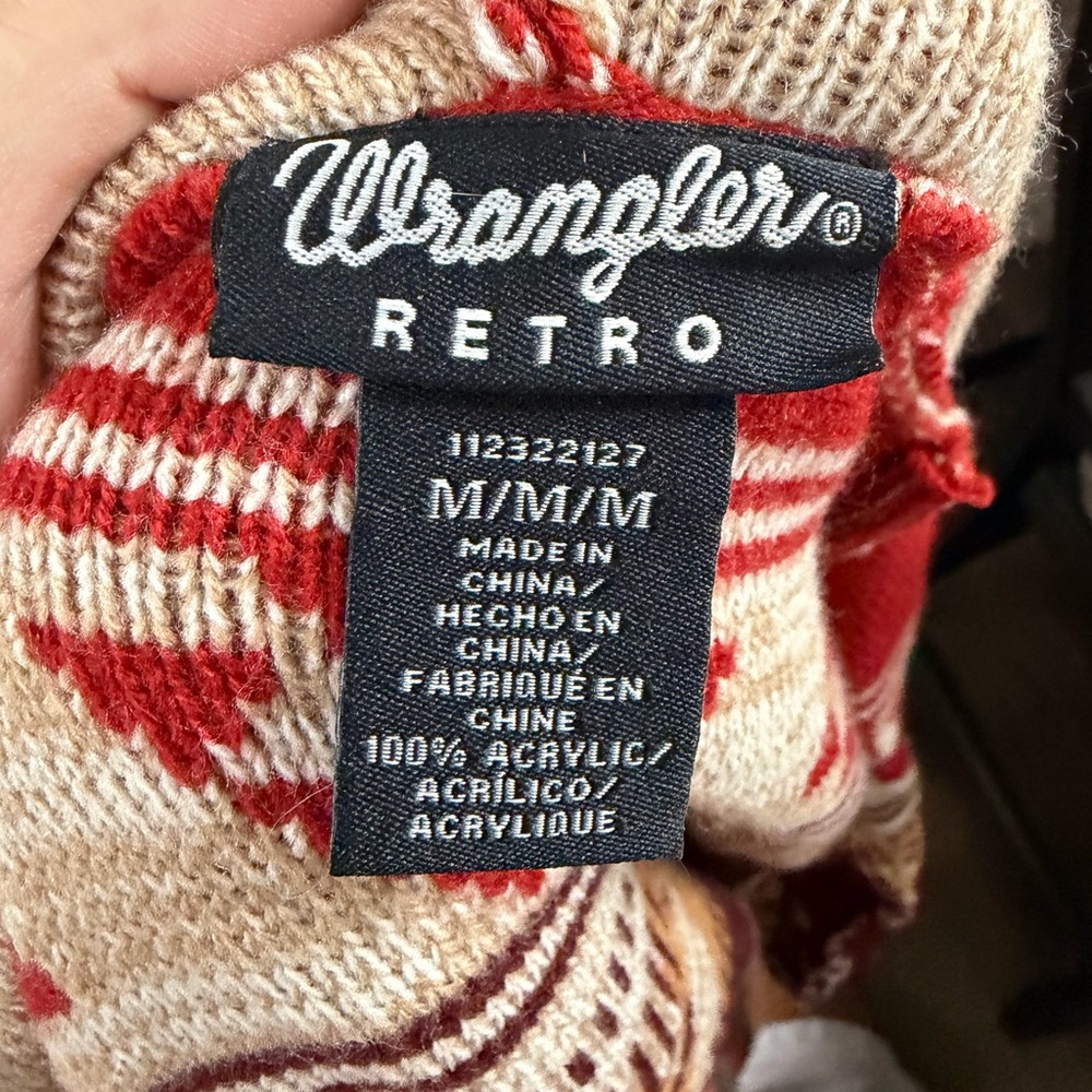 Wrangler Retro Red and Beige Knit Sweater - Picture 5 of 7